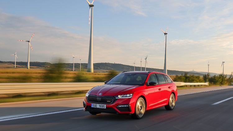 Die potenteste Hybridisierung hat der Skoda Octavia in Form des RS iV erfahren.