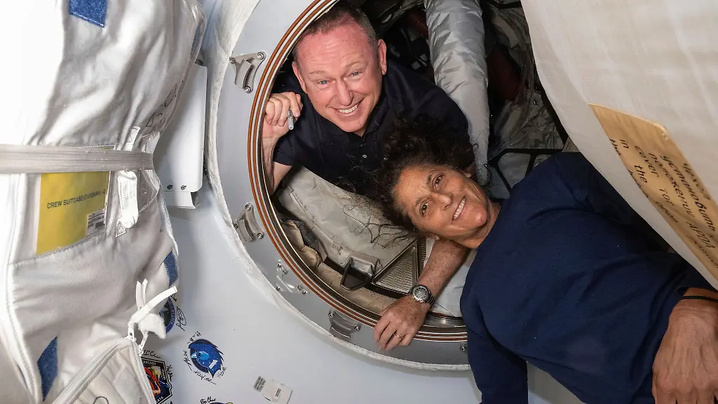 Barry-Wilmore-und-Suni-Williams-gelten-als-erfahrene-Astronauten