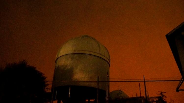 Unweit des Mount Wilson wütet das Feuer.