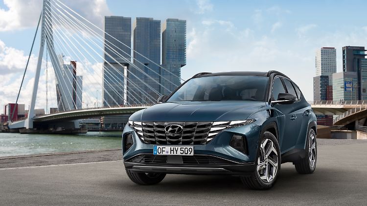 Augenscheinlich will Hyndai sich mit dem neuen Design des Tucson deutlich von der Konkurrenz abheben. Ob es gefällt, ist Ansichtssache.