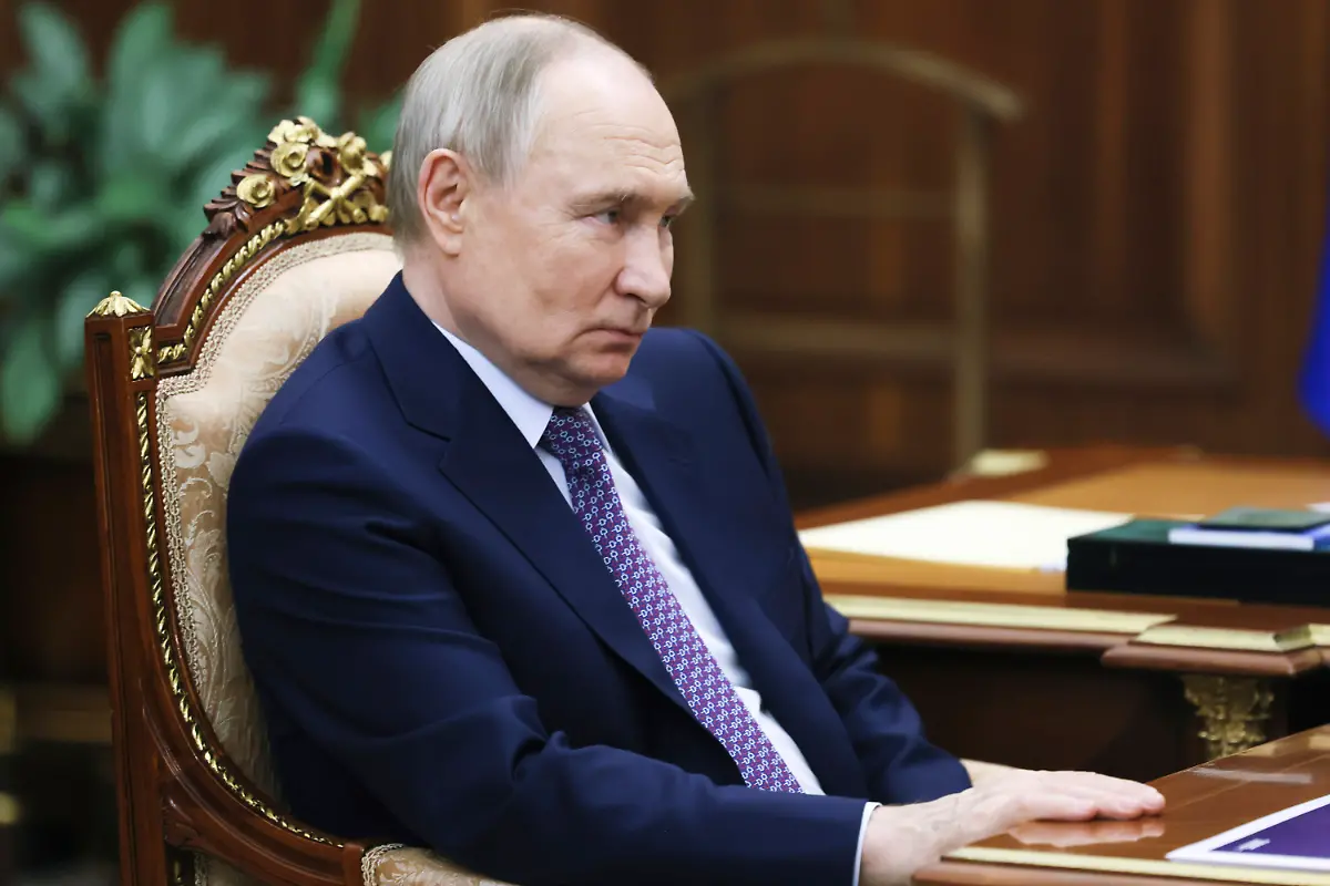 e3787f5715ed21d1fcc831ef6312a279