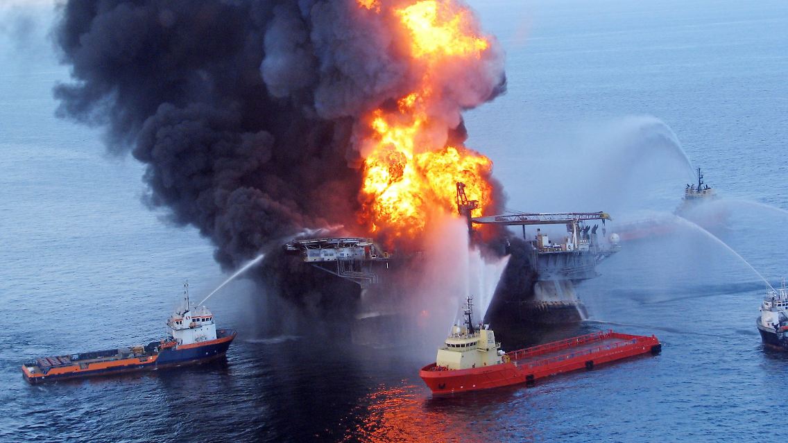 Nach der Explosion auf der "Deepwater Horizion".