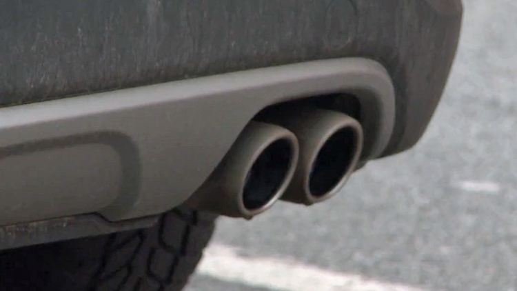 verbrenner-auspuff.jpg