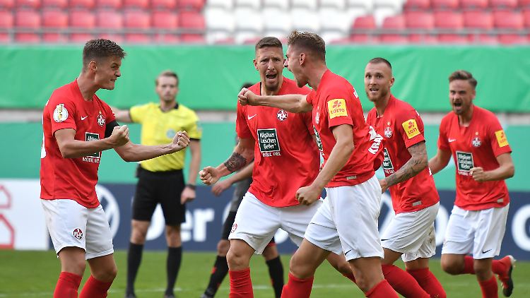 Der 1. FCK hat Glück, noch in der Liga zu spielen - und rüstet sogar richtig auf.