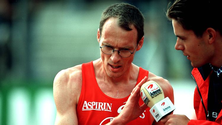 Im Jahr 2000 ist Dieter Baumann ziemlich gefrustet.