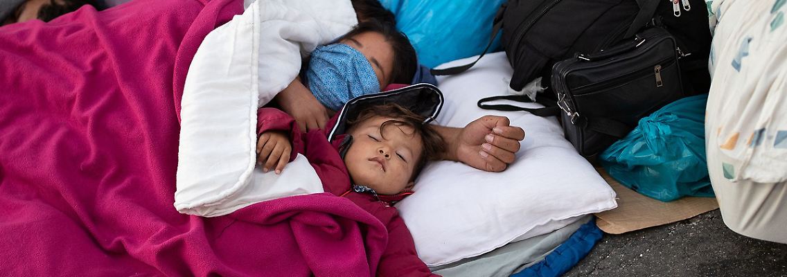 2020-09-10T080153Z_406352937_RC2KVI9S91G6_RTRMADP_3_EUROPE-MIGRANTS-GREECE-LESBOS.JPG