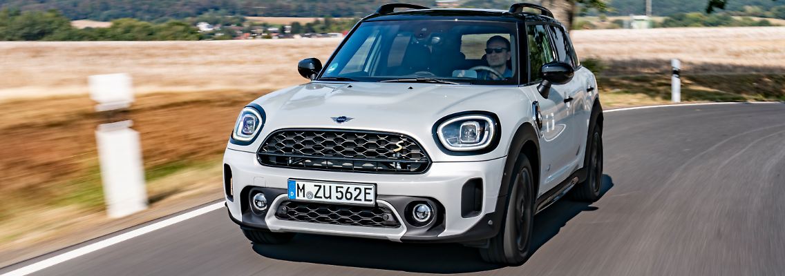 Bis zu 61 Kilometer kann der Mini Cooper SE Countryman 4All rein elektrisch zurücklegen.