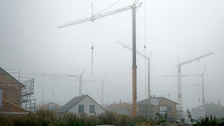 Die deutsche Wirtschaft erholt sich schneller von der Pandemie als erwartet.
