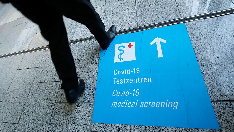 Nach der Rückkehr aus dem Urlaub noch schnell ins Testcenter - diese Zeiten sollten eigentlich bald vorbei sein.