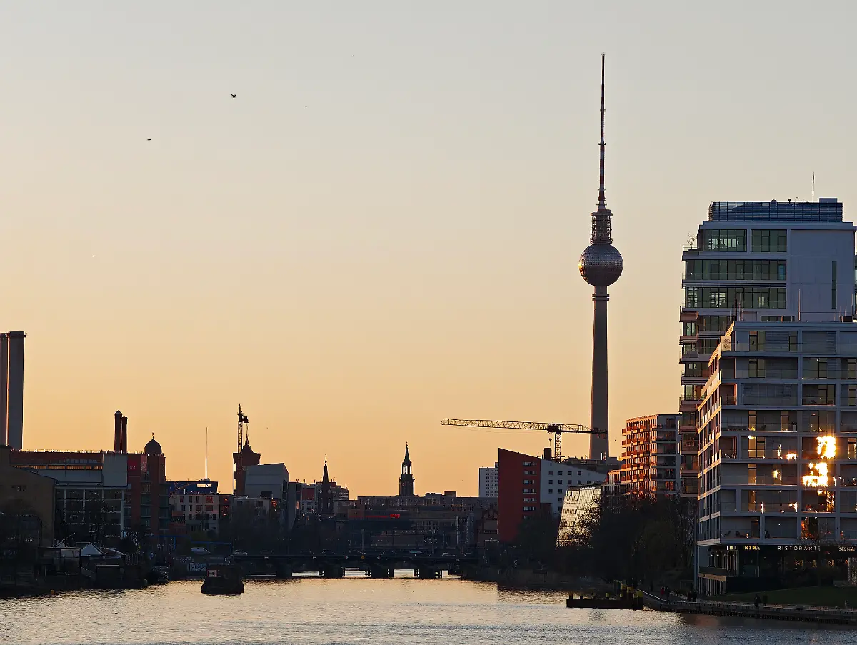 MVIMG-20250318-180402