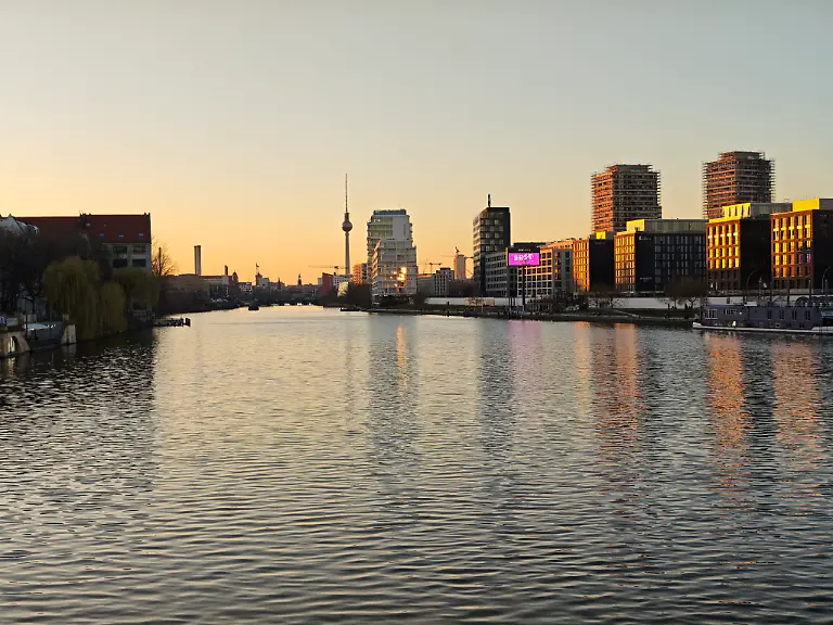 MVIMG-20250318-180334