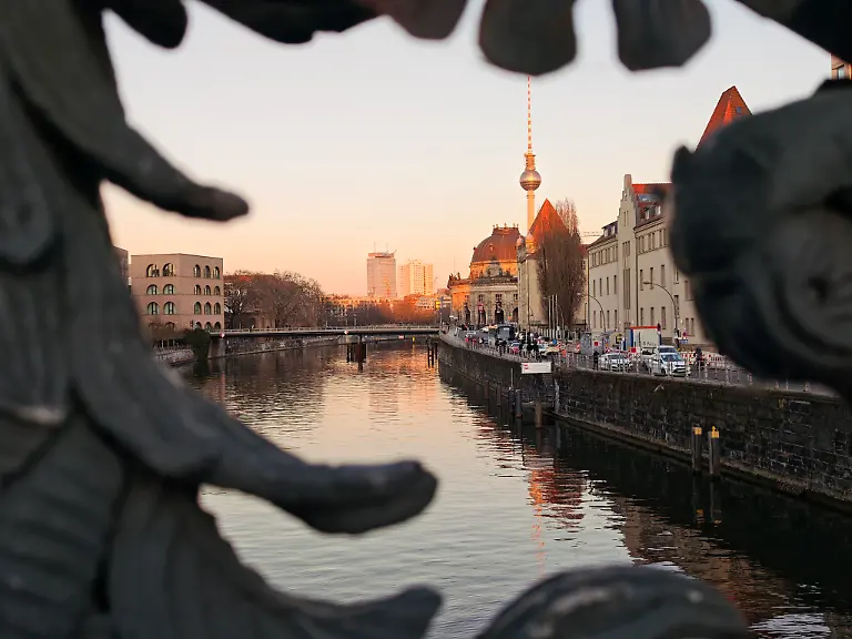 MVIMG-20250319-180758