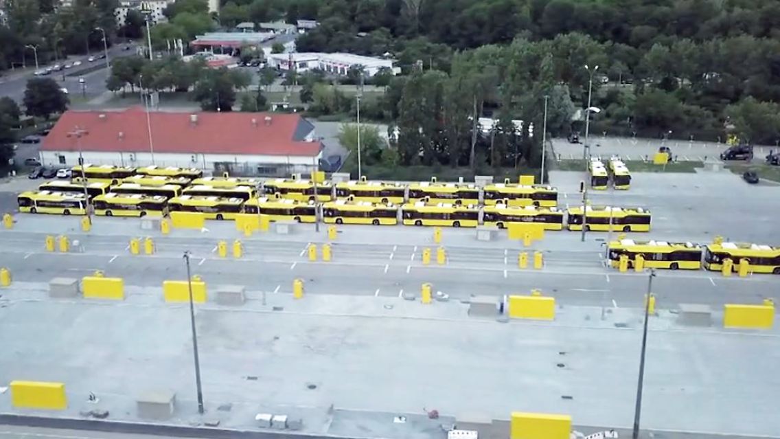 Busflotte Berlin.JPG
