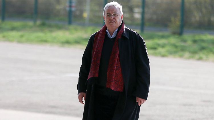 Muss zusätzlich wegen gewerbs- und bandenmäßigen Betrugs auf die Anklagebank: Martin Winterkorn.