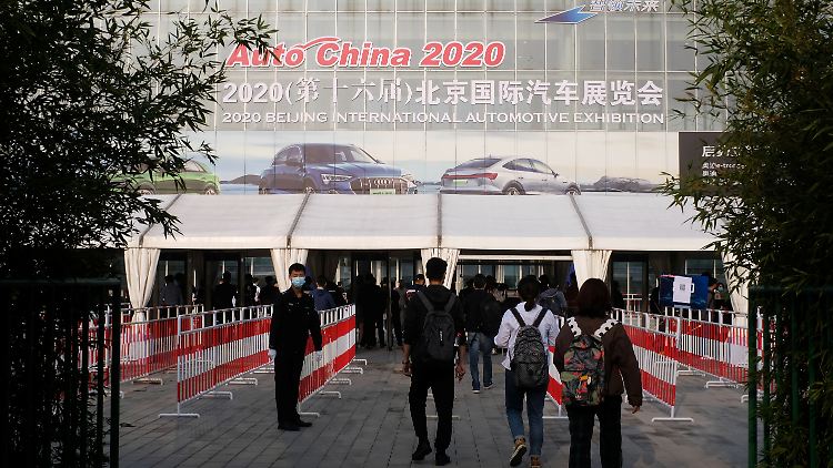 In China gelten strenge Beschränkungen der Einreise und zwei Wochen Quarantänepflicht.