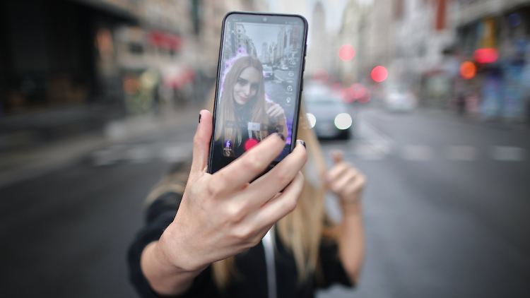 Tiktok bleibt in den USA verfügbar - zumindest für die nächsten Wochen.