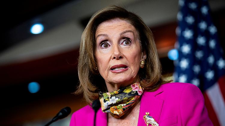 Könnten Gläubiger, womöglich andere Staaten, Einfluss auf US-Präsident Trump nehmen? Diese Sorge hält die demokratische Sprecherin des US-Repräsentantenhauses, Nancy Pelosi, für berechtigt.