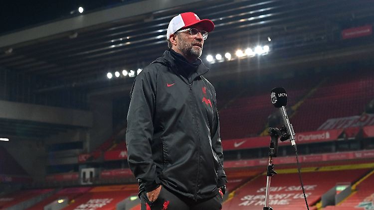 Von seiner Mannschaft begeistert, von einem namhaften Experten eher nicht: Jürgen Klopp hat einen aufregenden Abend hinter sich.