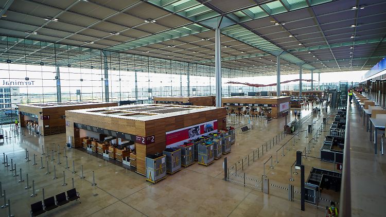 Der Flughafen habe eine hohe Bedeutung für ganz Ostdeutschland, sagt Fratzscher.