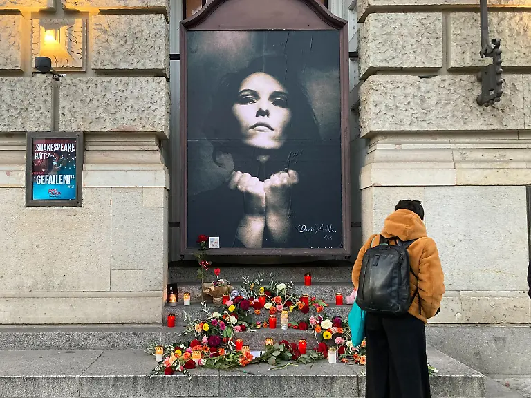 8acd28a4c97c047b9f076cae7a8542dc