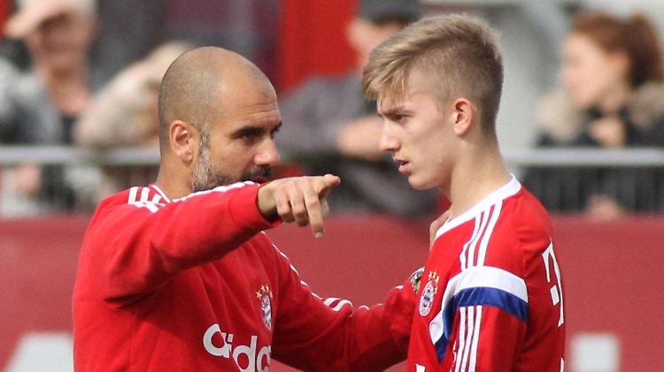 Josep Guardiola verhalf Sinan Kurt zu seinem Bundesliga-Debüt.