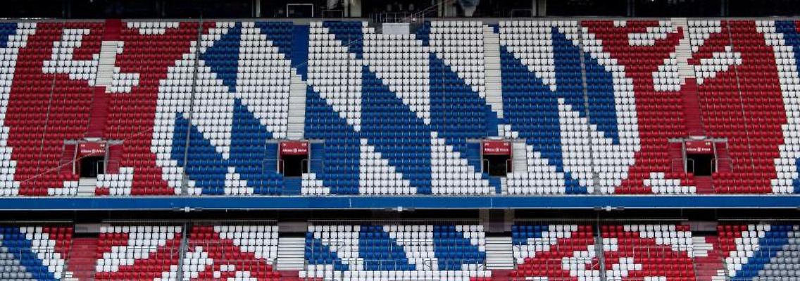 Das FC Bayern-Logo ist zu sehen. Foto: Matthias Balk/dpa/Symbolbild