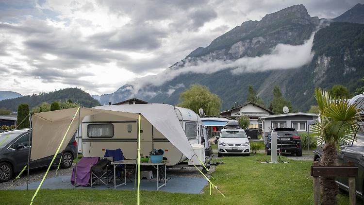 Mit der zunehmenden Lust am Wohnmobil- und Caravan-Urlaub werden auch die Stellplätze auf den Campingplätzen knapp.