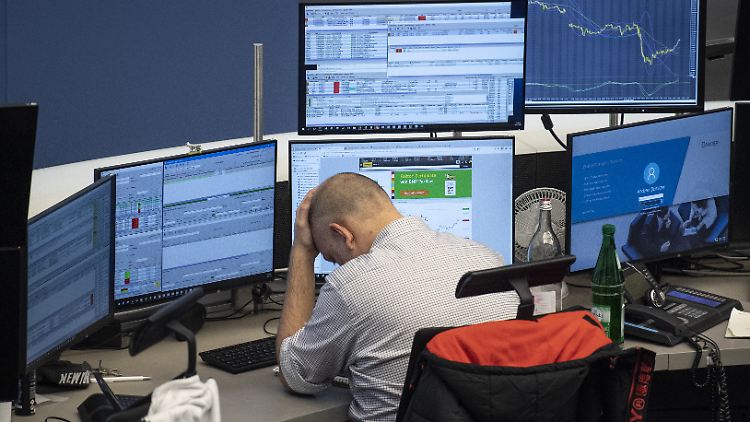 Der Dax sackte nach der Nachricht aus den USA zunächst um 1,34 Prozent ab. (Symbolbild)