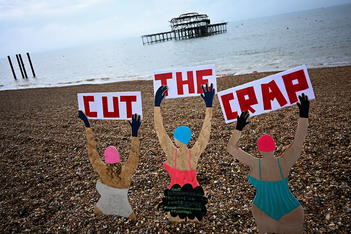 2025-03-14T081749Z-800940020-RC2YS7A80E14-RTRMADP-3-BRITAIN-WATER-SEWAGE