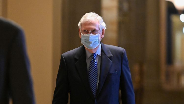 Mitch McConnell setzt die Senatssitzungen aus - mit einer wichtigen Ausnahme.