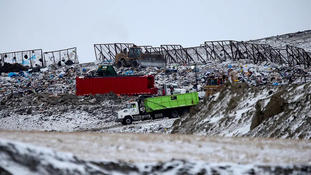 2024-12-03T223207Z-956239488-RC2PHBAI7J0J-RTRMADP-3-CANADA-INDIGENOUS-LANDFILL