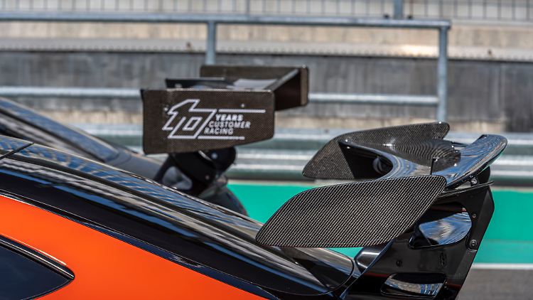 Die Aerodynamik spielt beim Mercedes-AMG GT eine enorm wichtige Rolle. Das Abtriebsniveau beträgt deutlich über 400 Kilogramm.