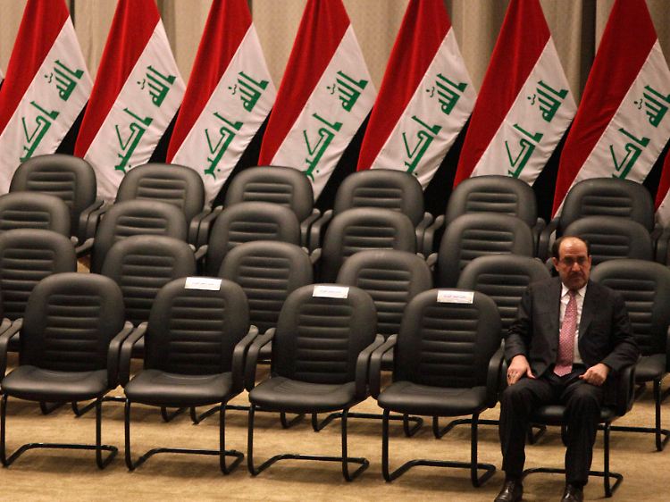 Ministerpräsident Maliki musste lange mit den Parteien ringen, um alle Posten besetzten zu können.