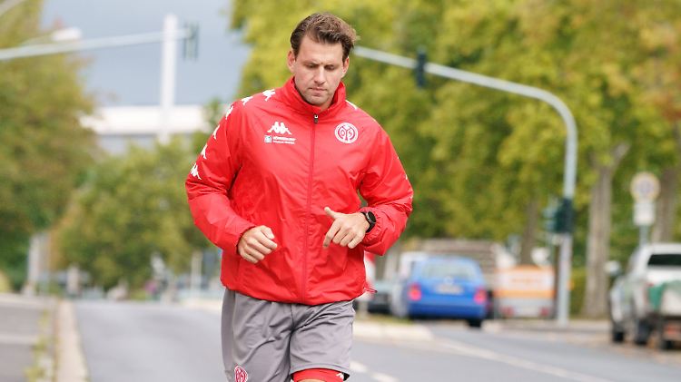 Adam Szalai kehrt ins Mannschaftstraining der Mainzer zurück.