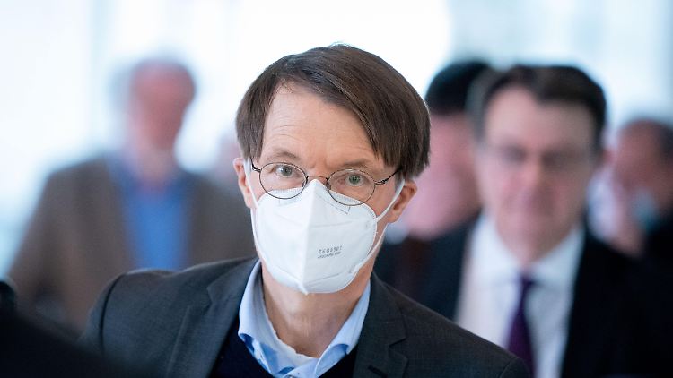 Der Lehrplan muss "entschlackt" werden, fordert der Epidemiologe.