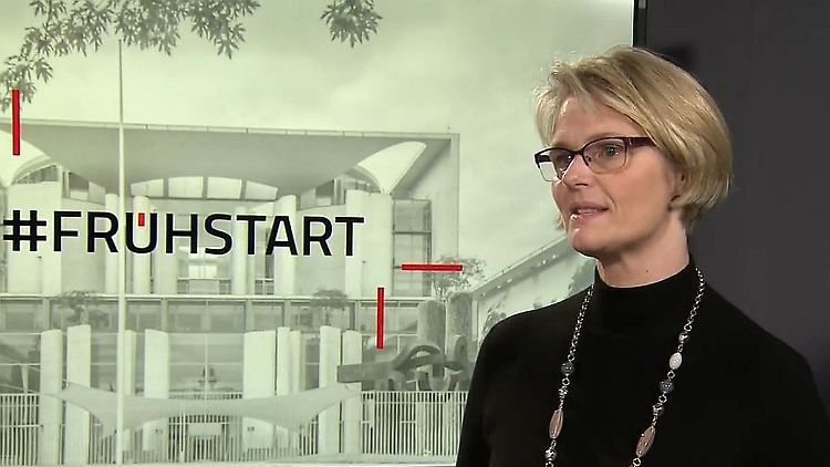 Karliczek Frühstart.JPG