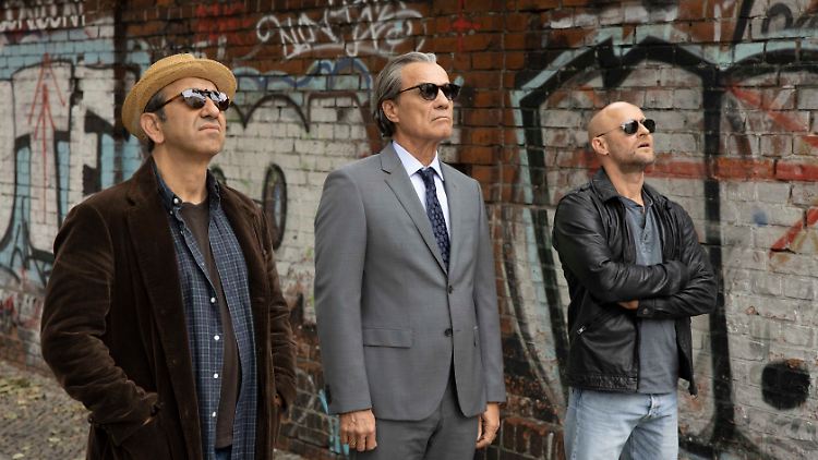 Drei überforderte Väter: Yus (Hilmi Sözer), Arthur (Heiner Lauterbach) und Kalle (Jürgen Vogel, v.l.)