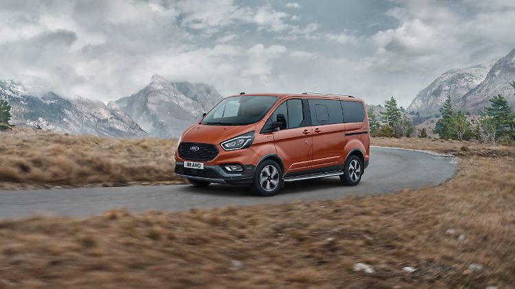 Für Abenteurer und Großfamilien: der Ford Tourneo Custom Active mit Allradantrieb.