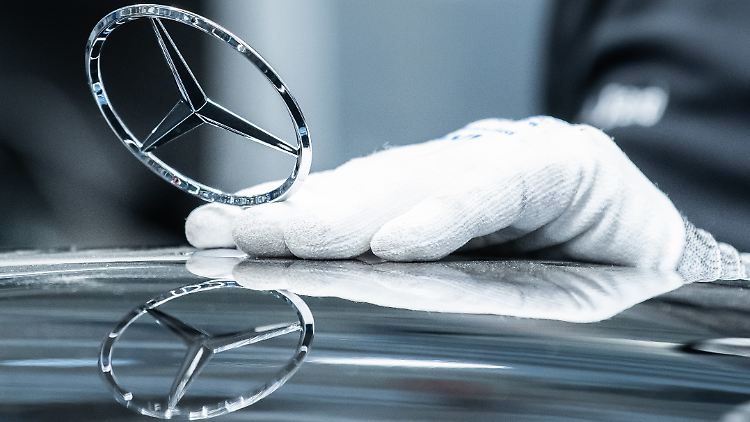 Der Mercedes-Stern strahlt wieder ein wenig heller.