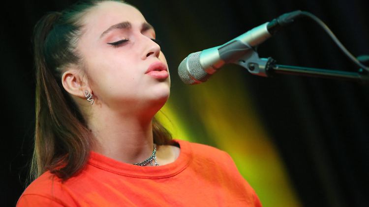 Tate McRae wird bereits als "kanadische Billie Eilish" bezeichnet. 