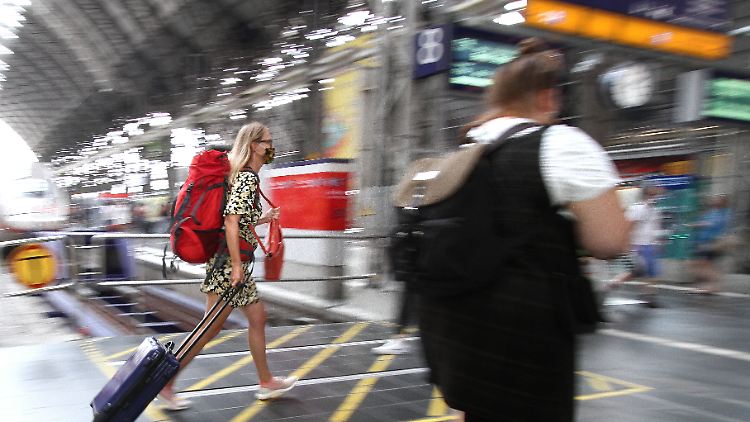 Urlaub in Deutschland wird wohl in Herbst und Winter an einen negativen Corona-Test gebunden sein, sollten die Reisen aus Risikogebieten kommen.