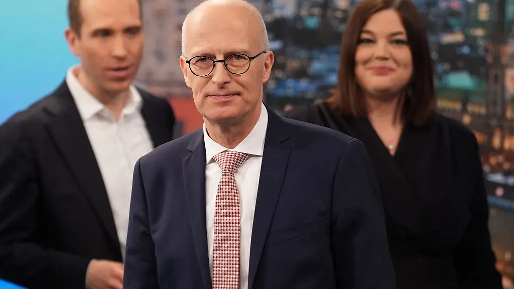 Die-SPD-Hamburg-wird-voraussichtlich-noch-in-dieser-Woche-entscheiden-ob-sie-mit-den-Gruenen-oder-der-CDU-Koalitionsverhandlungen-aufnehmen-wird-Archivbild