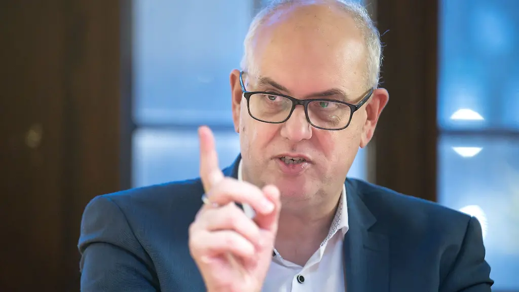 Bremen-wird-wohl-beim-geplanten-Finanzpaket-mit-historischen-Milliardenkrediten-zustimmen