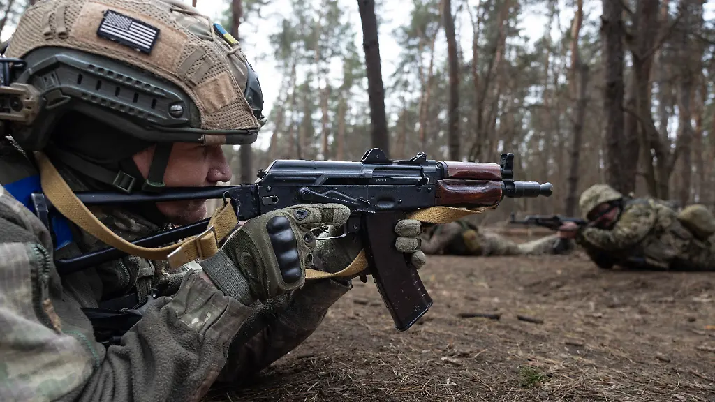 GettyImages-2204541704