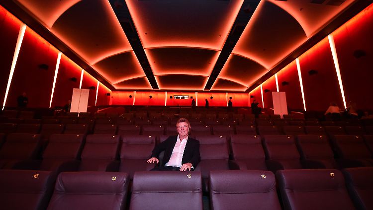 Hans-Joachim Flebbe betreibt Premiumkinos wie den Zoo Palast oder das Astor Grand Cinema.