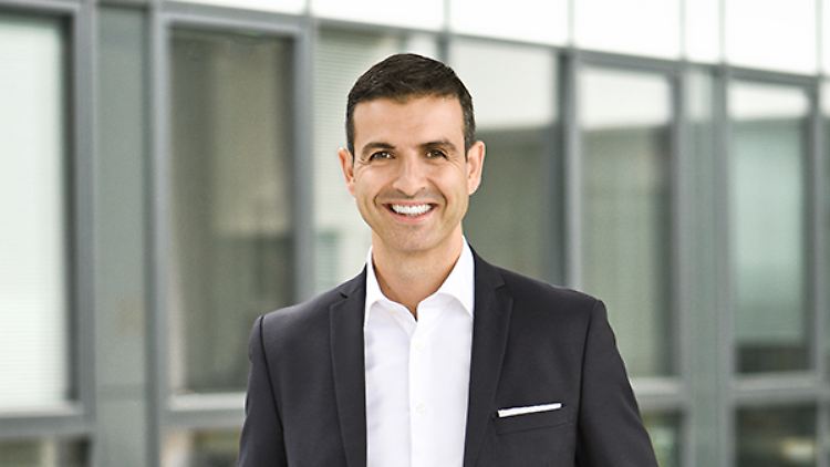 Djordje Nikolic ist Arzt, Unternehmensberater und Gründer der Krankenhausberatung Consus Clinicmanagement.
