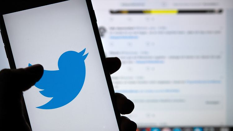 Verfrühte Behauptungen über den Wahlausgang werden laut Twitter kenntlich gemacht.