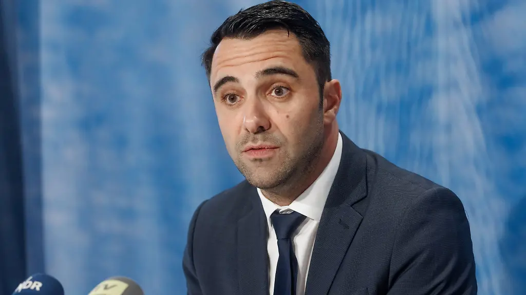 Mecklenburg-Vorpommerns-CDU-Landeschef-Daniel-Peters-begruesst-die-Einigung-von-Union-SPD-und-Gruenen-zu-den-geplanten-Finanzpaketen-fuer-Verteidigung-und-fuer-Infrastruktur