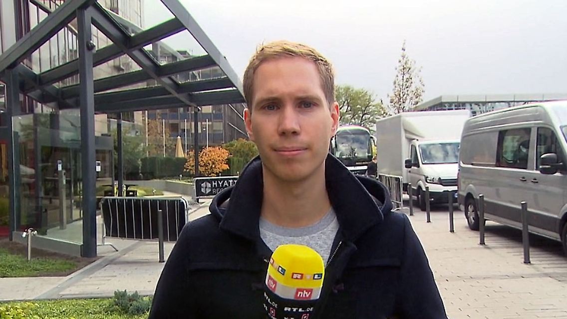AufLöw.jpg
