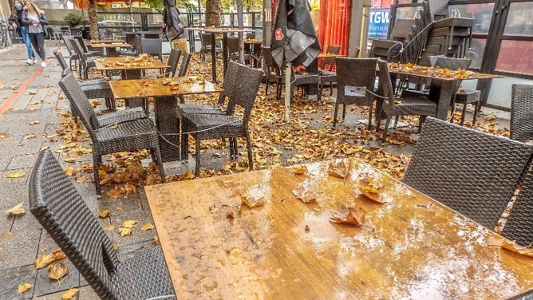 Die Gastronomiebranche darf auf weitere finanzielle Corona-Unterstützung hoffen.